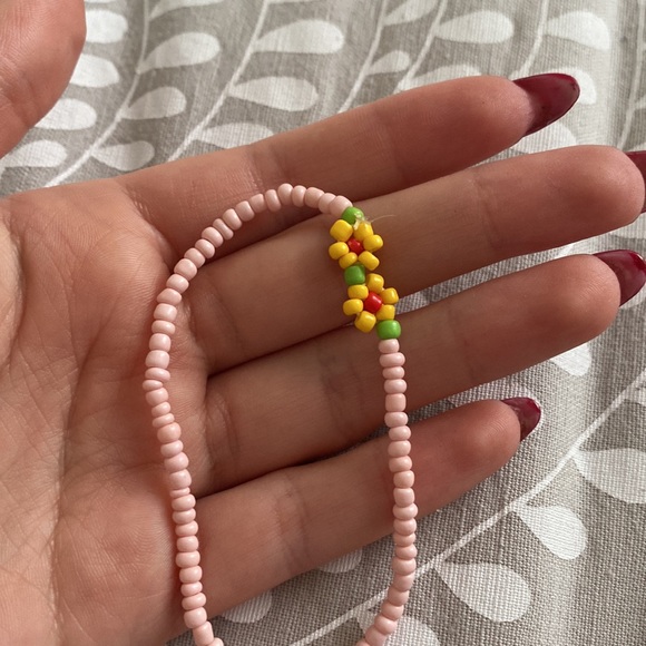 Cute and colorful bracelets (come in pack of 5) - Picture 3 of 4